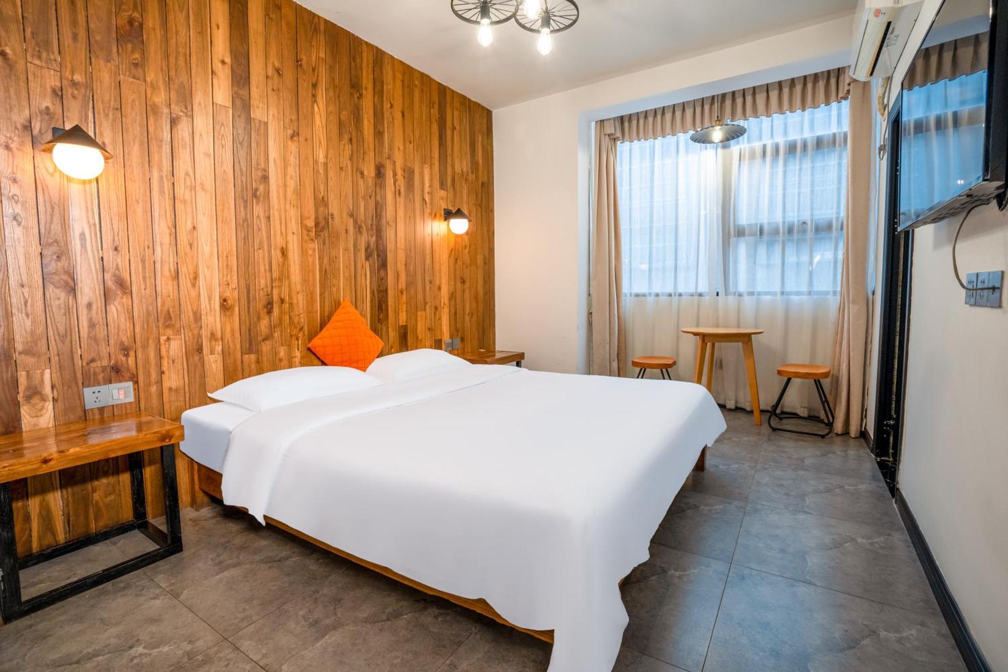 Tianmenshan Loft Art Inn Жангжиаже Екстериор снимка