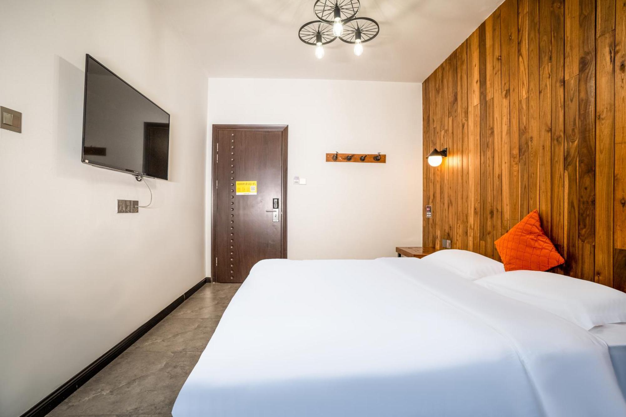 Tianmenshan Loft Art Inn Жангжиаже Екстериор снимка