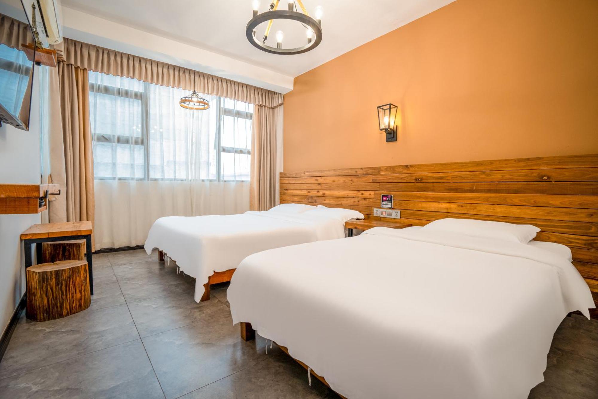 Tianmenshan Loft Art Inn Жангжиаже Екстериор снимка